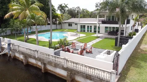 2275 SW 44th Street Fort Lauderdale FL 33312