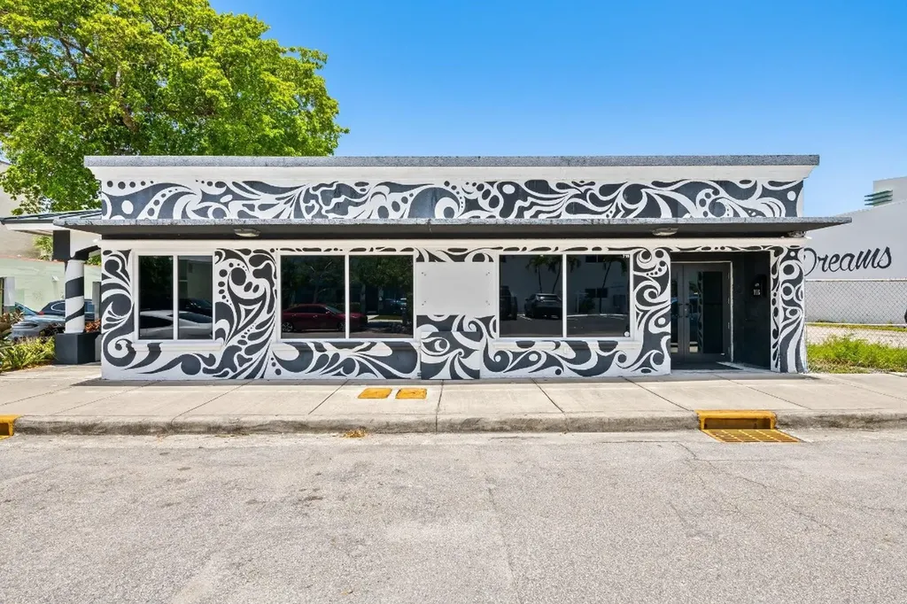 716-718 NE 2nd Avenue Fort Lauderdale FL 33304
