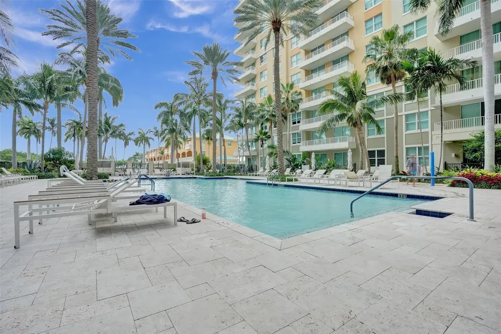700 E Boynton Beach Boulevard Boynton Beach FL 33435