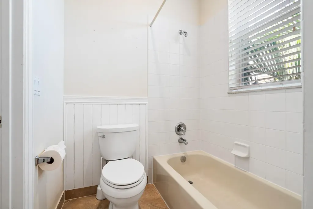 1236 Bay View Way Wellington FL 33414