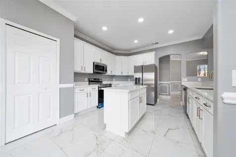 1950 Windward Oaks Court Kissimmee FL 34746