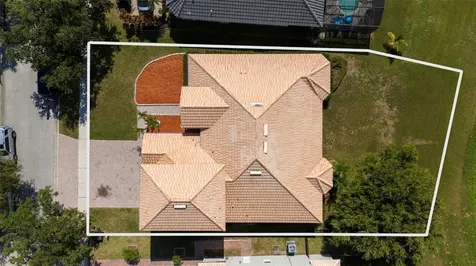 1950 Windward Oaks Court Kissimmee FL 34746