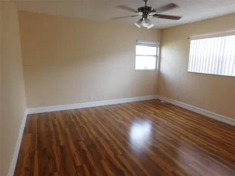 836 SW 80th Avenue North Lauderdale FL 33068