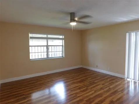 836 SW 80th Avenue North Lauderdale FL 33068