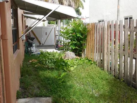 836 SW 80th Avenue North Lauderdale FL 33068