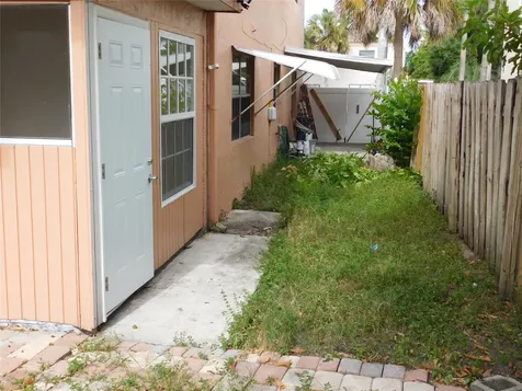 836 SW 80th Avenue North Lauderdale FL 33068