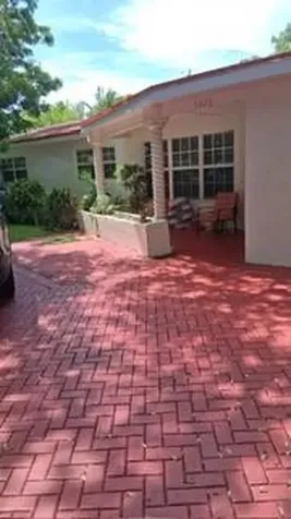 5620 Monroe Street Hollywood FL 33023
