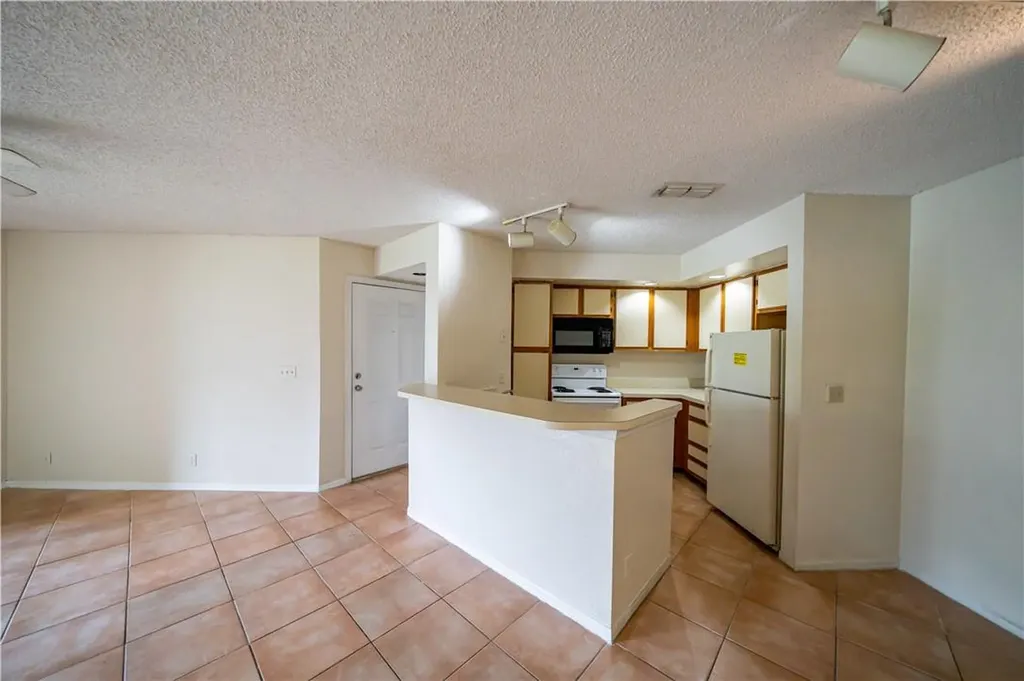 3350 Pinewalk Drive Pompano Beach FL 33063