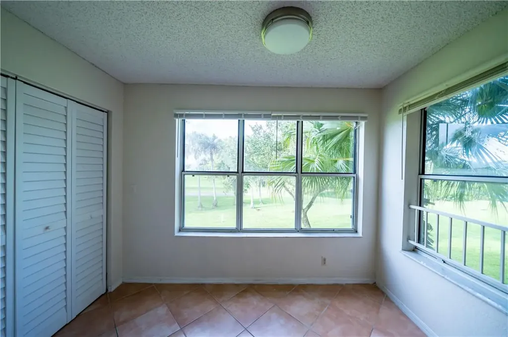 3350 Pinewalk Drive Pompano Beach FL 33063