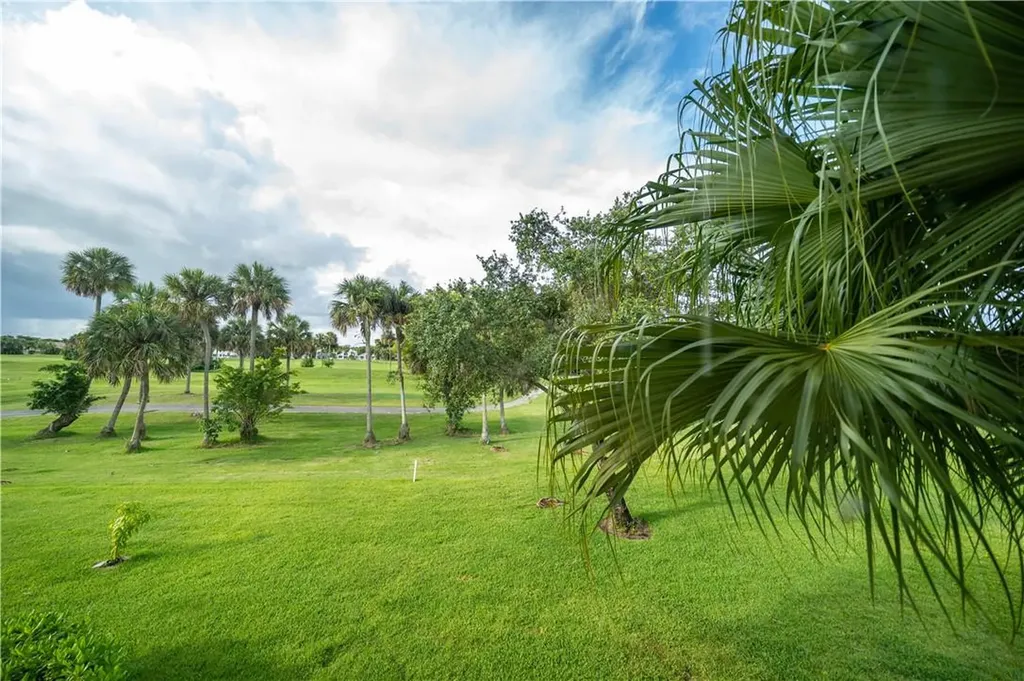3350 Pinewalk Drive Pompano Beach FL 33063