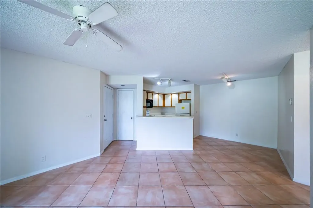 3350 Pinewalk Drive Pompano Beach FL 33063