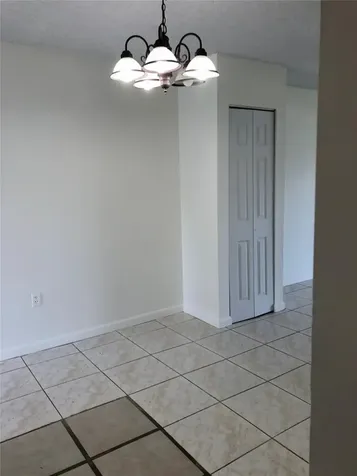 Miami FL 33172