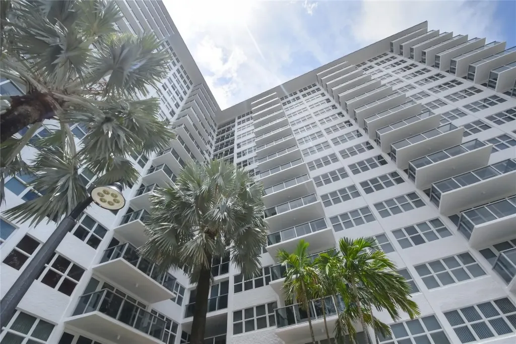 3333 NE 34th Street Fort Lauderdale FL 33308