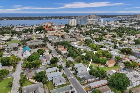 536 18th Street West Palm Beach FL 33407