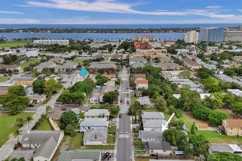 536 18th Street West Palm Beach FL 33407