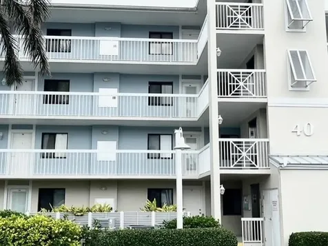 40 NE Plantation Road Stuart FL 34996