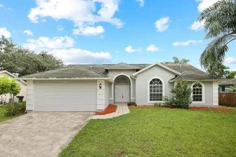 562 SW Badger Terrace Port St Lucie FL 34953