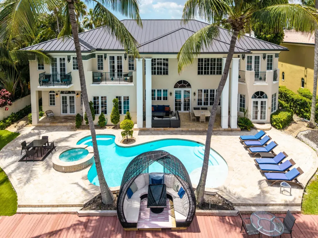 7 Pelican Drive Fort Lauderdale FL 33301