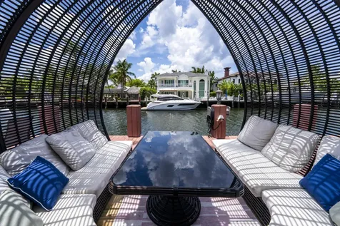 7 Pelican Drive Fort Lauderdale FL 33301