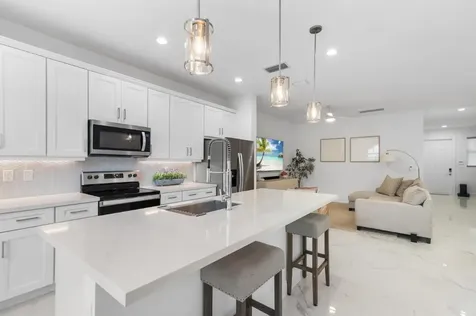 632 Parsons Way Deerfield Beach FL 33442