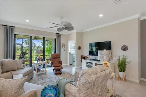 5122 Unity Square Vero Beach FL 32967