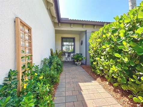 5122 Unity Square Vero Beach FL 32967