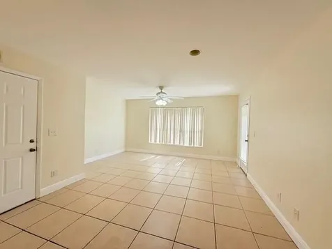 4097 NW 87th Avenue Sunrise FL 33351
