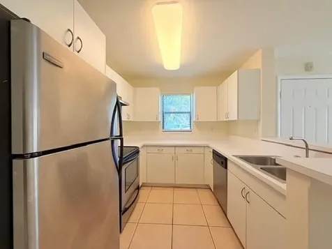 4097 NW 87th Avenue Sunrise FL 33351