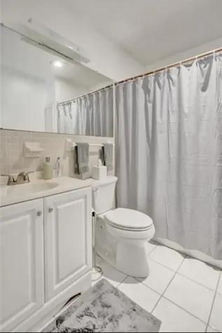6750 NE 21st Road Fort Lauderdale FL 33308