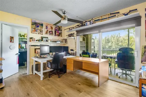 800 SW 125th Way Pembroke Pines FL 33027