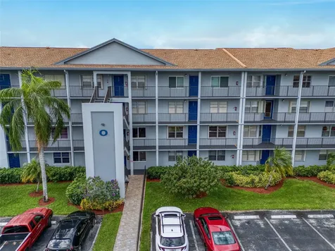 800 SW 125th Way Pembroke Pines FL 33027