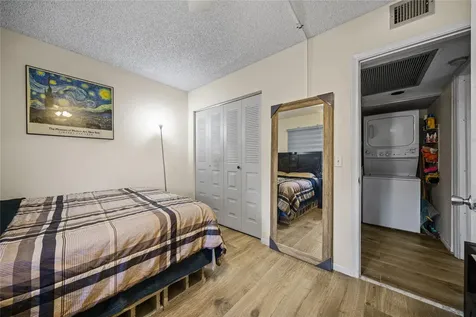 800 SW 125th Way Pembroke Pines FL 33027