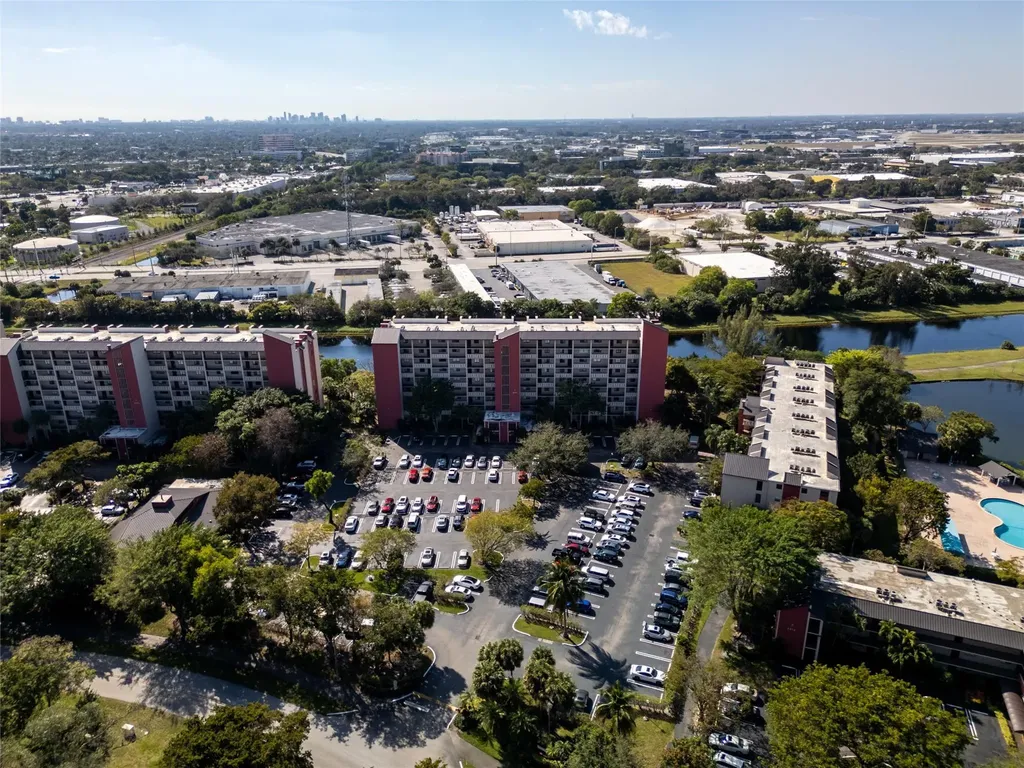 2206 S Cypress Bend Drive Pompano Beach FL 33069