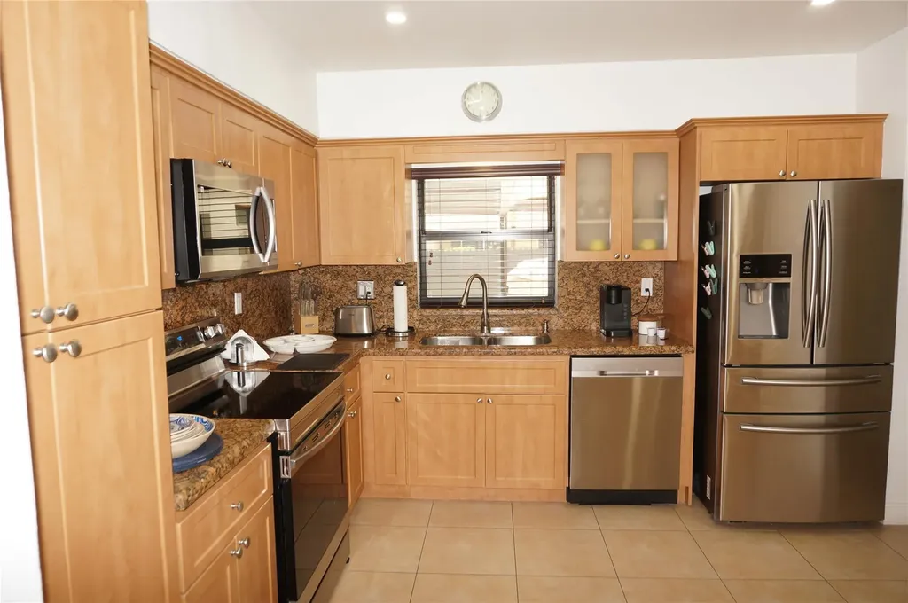 9220 SW 56th Street Miami FL 33165