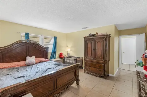 970 SW 67th Avenue North Lauderdale FL 33068
