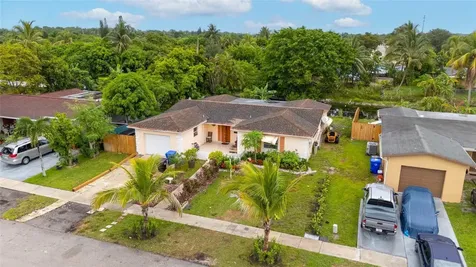 970 SW 67th Avenue North Lauderdale FL 33068