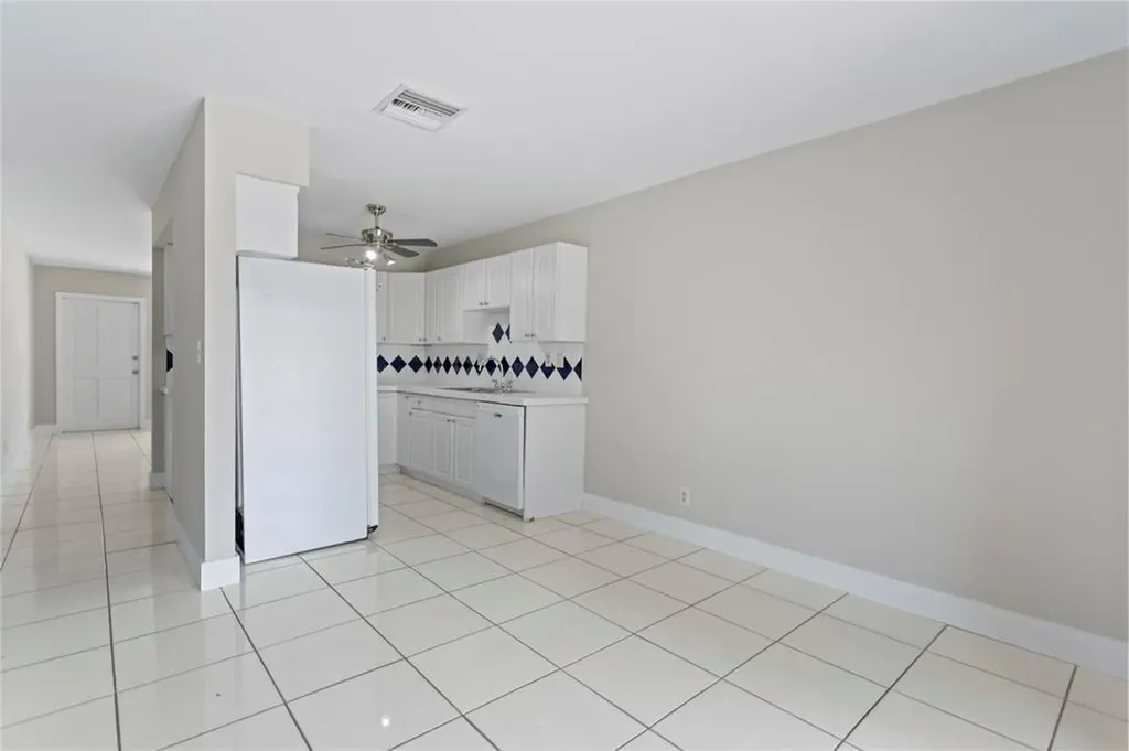 697 Ipswich Street Boca Raton FL 33487
