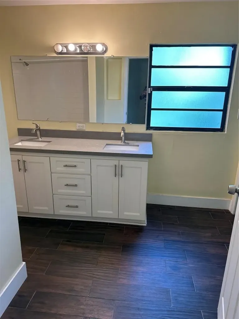 6231 NW 13th Street Sunrise FL 33313