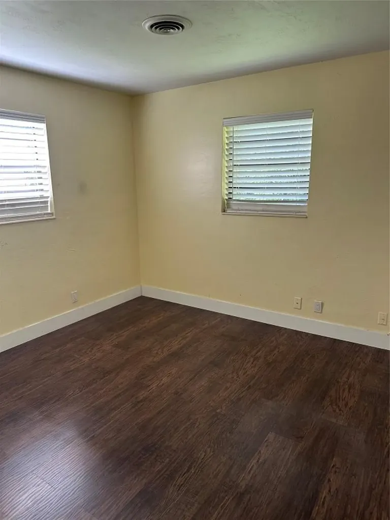 6231 NW 13th Street Sunrise FL 33313