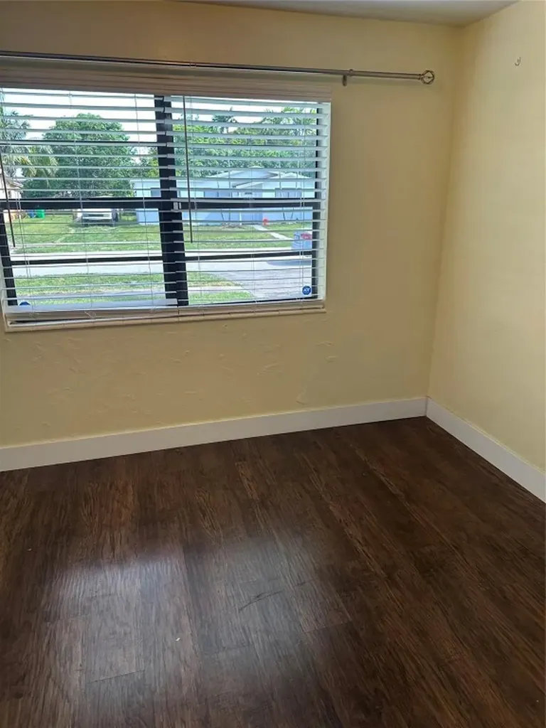 6231 NW 13th Street Sunrise FL 33313