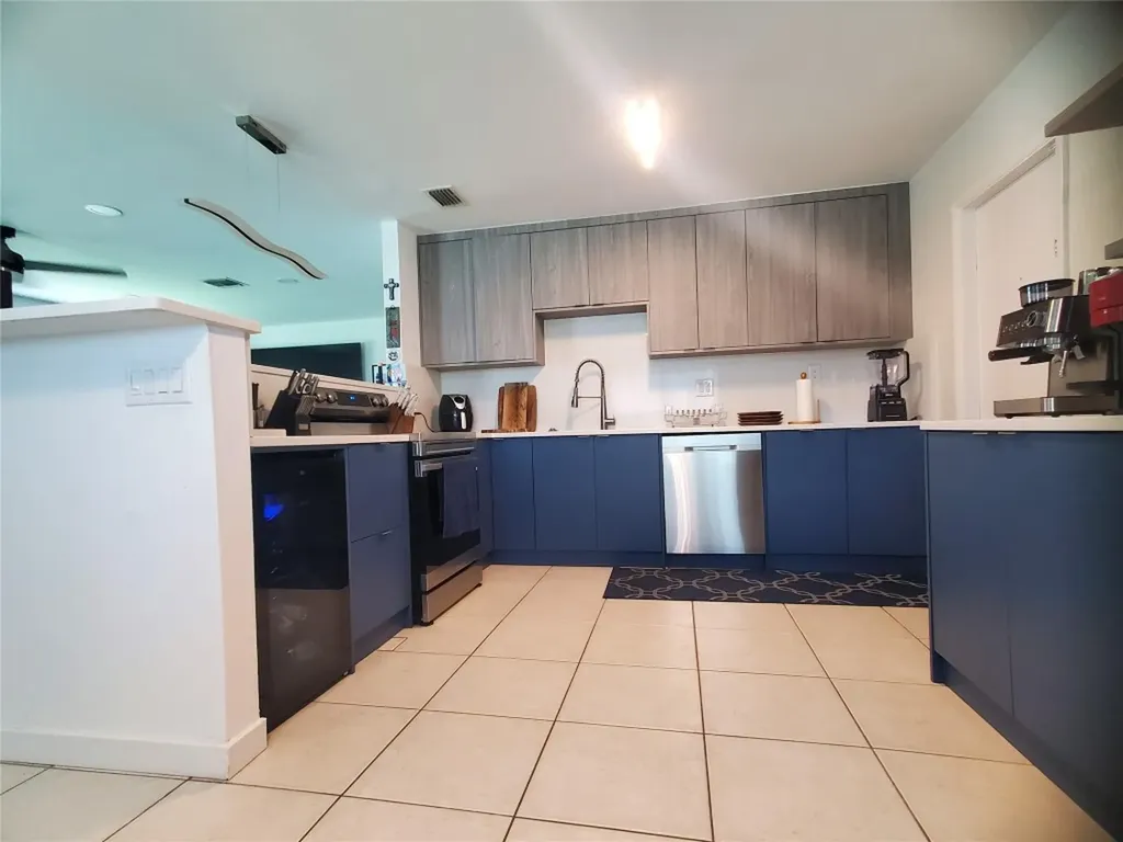 Boynton Beach FL 33435