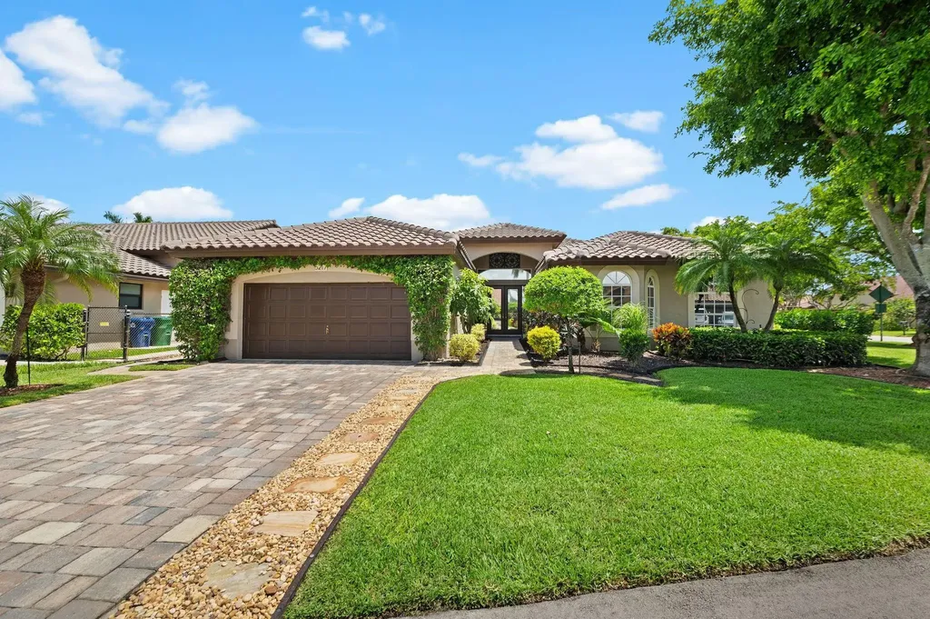 5217 NW 109th Lane Coral Springs FL 33076