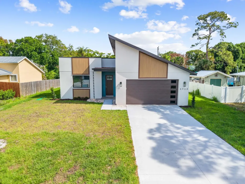 6904 Salerno Road Fort Pierce FL 34951