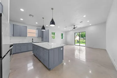 6904 Salerno Road Fort Pierce FL 34951