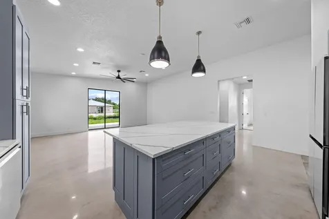 6904 Salerno Road Fort Pierce FL 34951