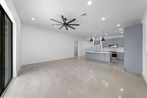 6904 Salerno Road Fort Pierce FL 34951