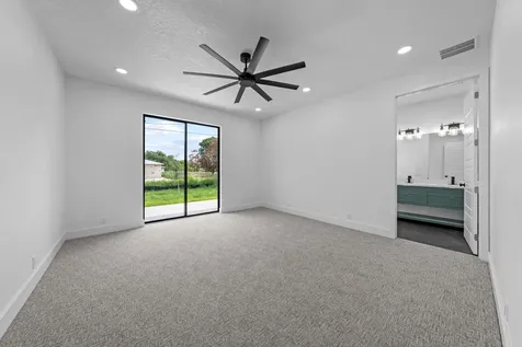 6904 Salerno Road Fort Pierce FL 34951