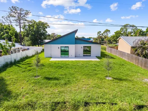 6904 Salerno Road Fort Pierce FL 34951