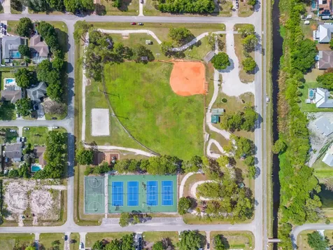6904 Salerno Road Fort Pierce FL 34951