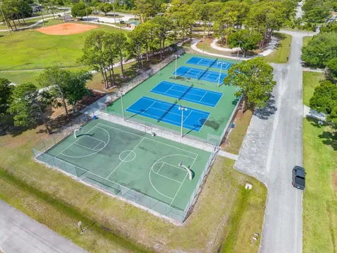 6904 Salerno Road Fort Pierce FL 34951
